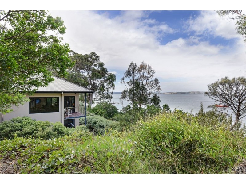 31A Hinsby Road, Taroona TAS 7053