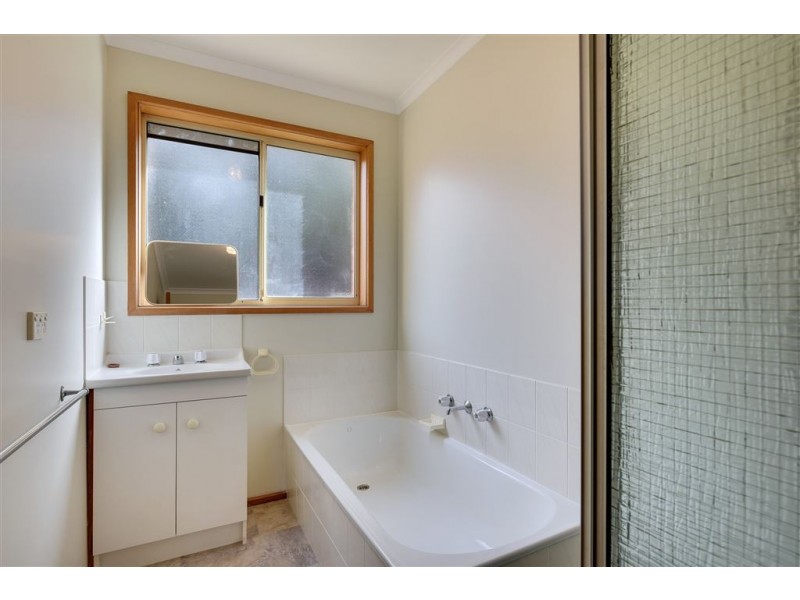 6/123A Abbotsfield Road, Claremont TAS 7011