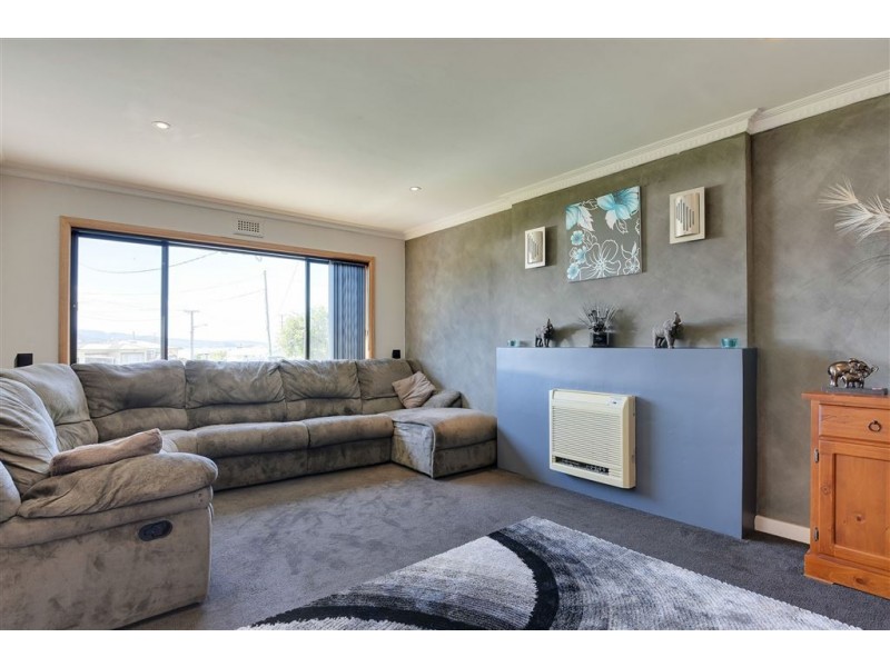 4 Redfern Place, Claremont TAS 7011