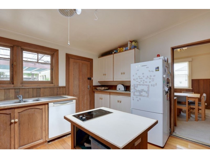 18 Valentine Street, New Town TAS 7008