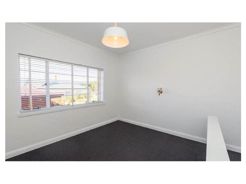 166 Augusta Road, Lenah Valley TAS 7008