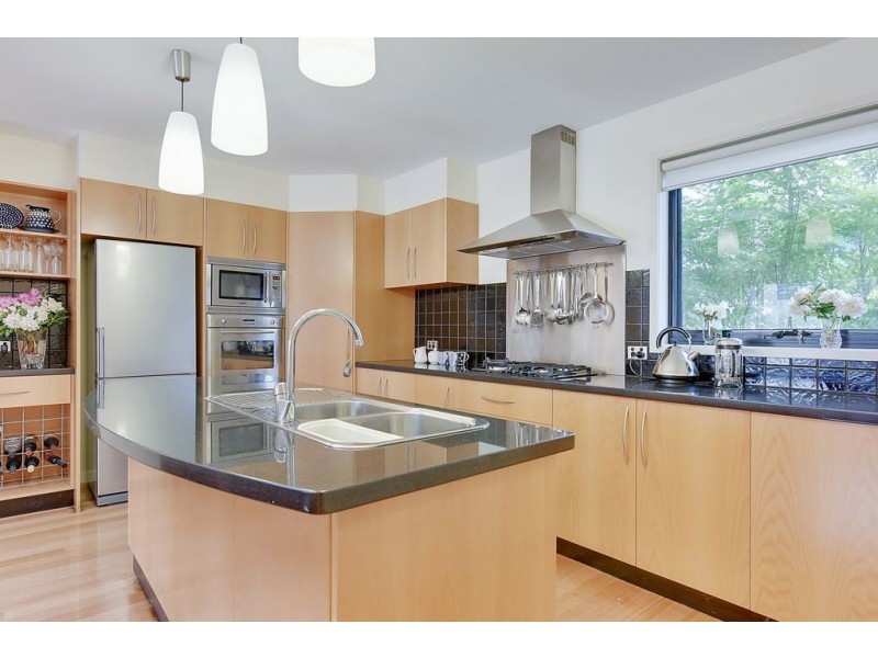 676 Oceana Drive, Tranmere TAS 7018
