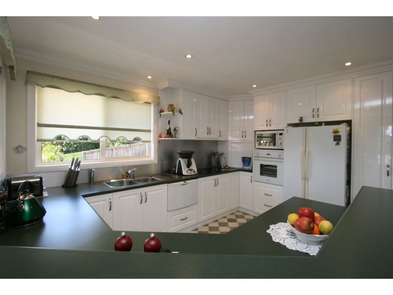 5 Gould Crescent, Rosetta TAS 7010