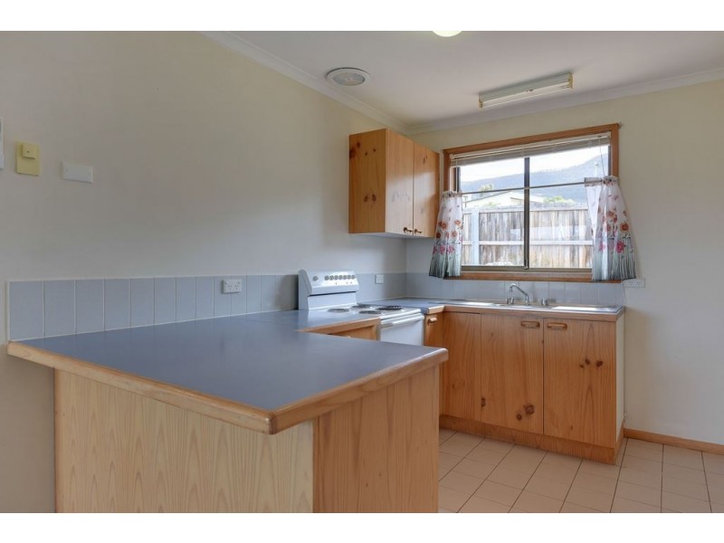 1/102 Abbotsfield Road, Claremont TAS 7011