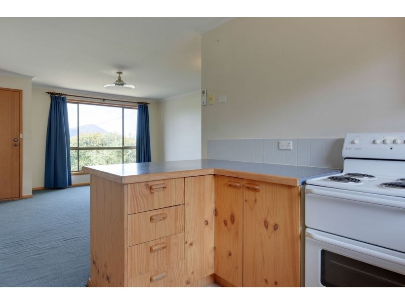 1/102 Abbotsfield Road, Claremont TAS 7011