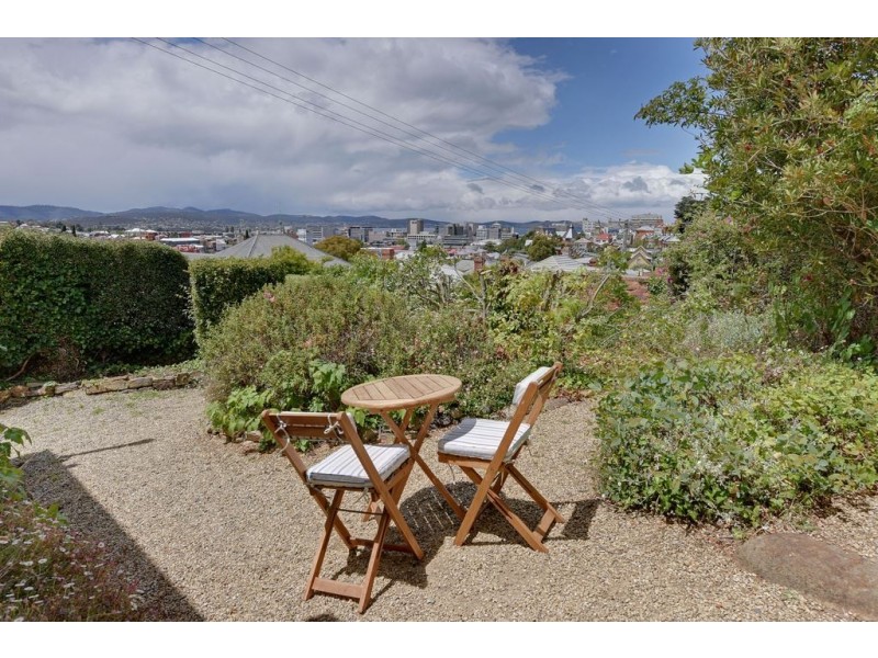 16 Browne Street, West Hobart TAS 7000