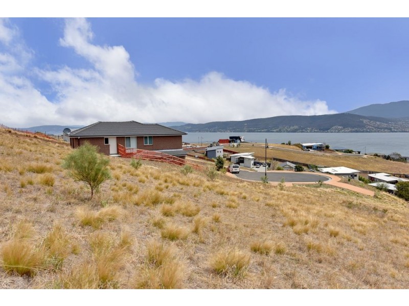 7 Reliance Court, Tranmere TAS 7018