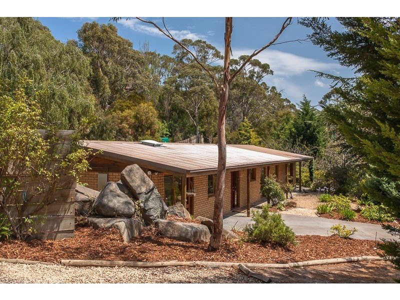 16 Tangara Road, Mount Nelson TAS 7007