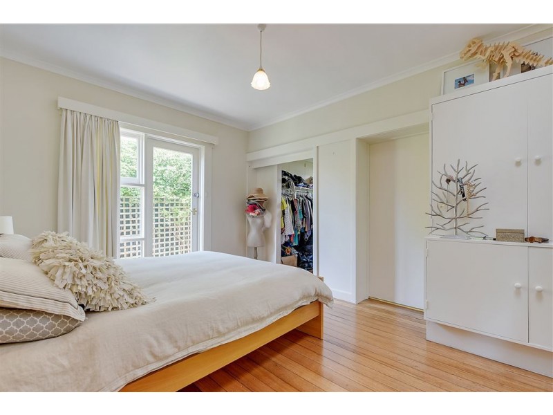 5 Lauramont Avenue, Sandy Bay TAS 7005