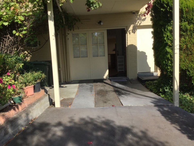 2 Capri Drive, Sandy Bay TAS 7005