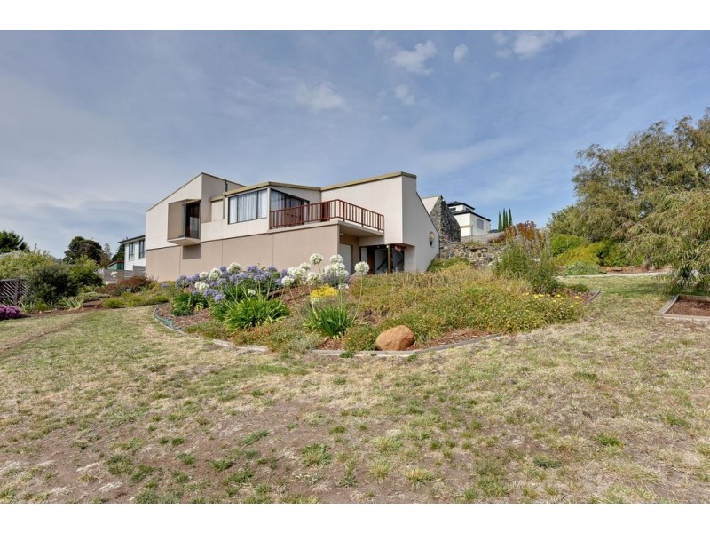 3 Paige Court, Warrane TAS 7018