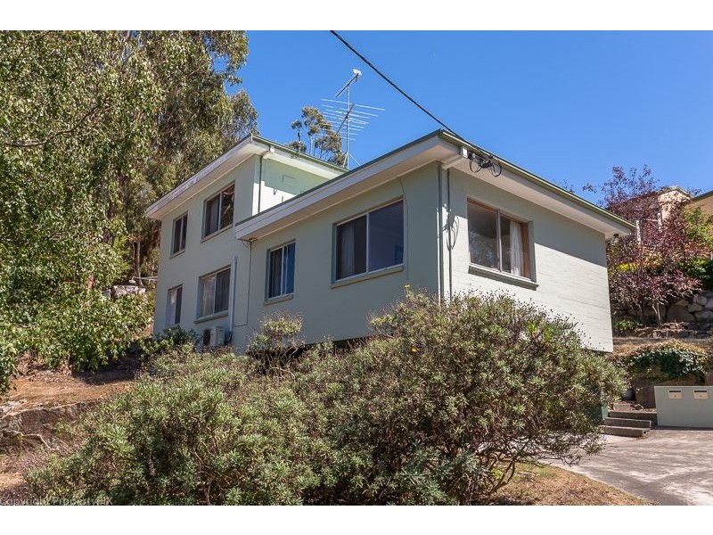 1, 2, 3/6 McRobies Road, South Hobart TAS 7004