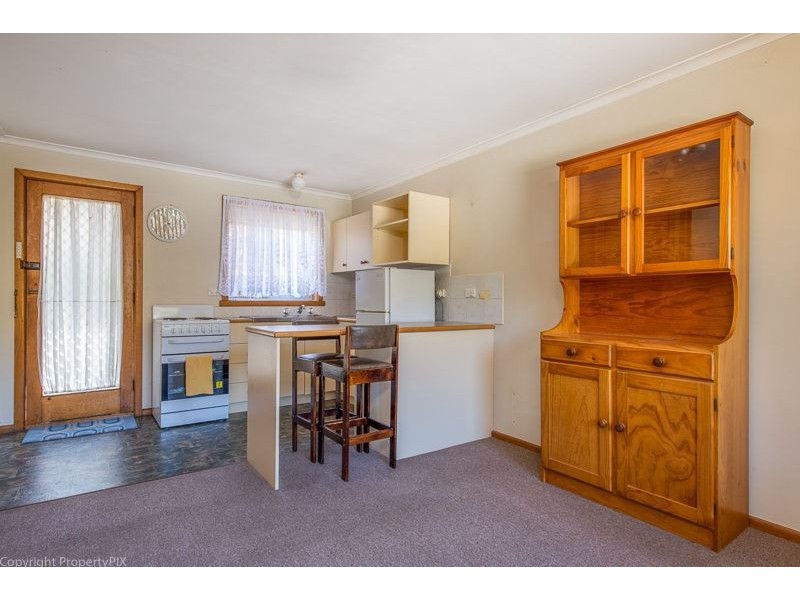 1, 2, 3/6 McRobies Road, South Hobart TAS 7004