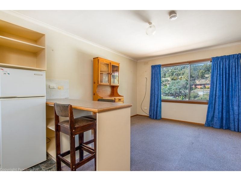 1, 2, 3/6 McRobies Road, South Hobart TAS 7004
