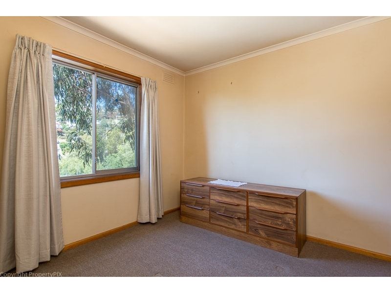 1, 2, 3/6 McRobies Road, South Hobart TAS 7004
