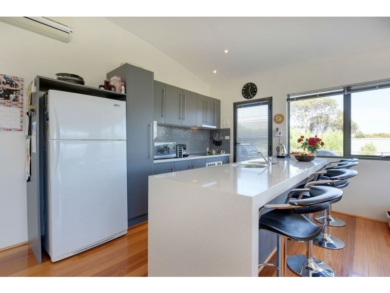 1/60 Pindos Drive, Tranmere TAS 7018