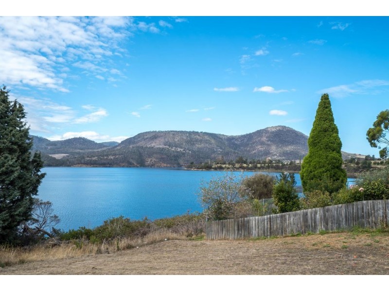 1 MacRobertsons Terrace, Claremont TAS 7011