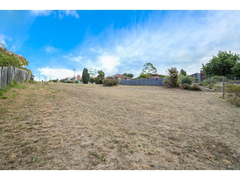 1 MacRobertsons Terrace, Claremont TAS 7011