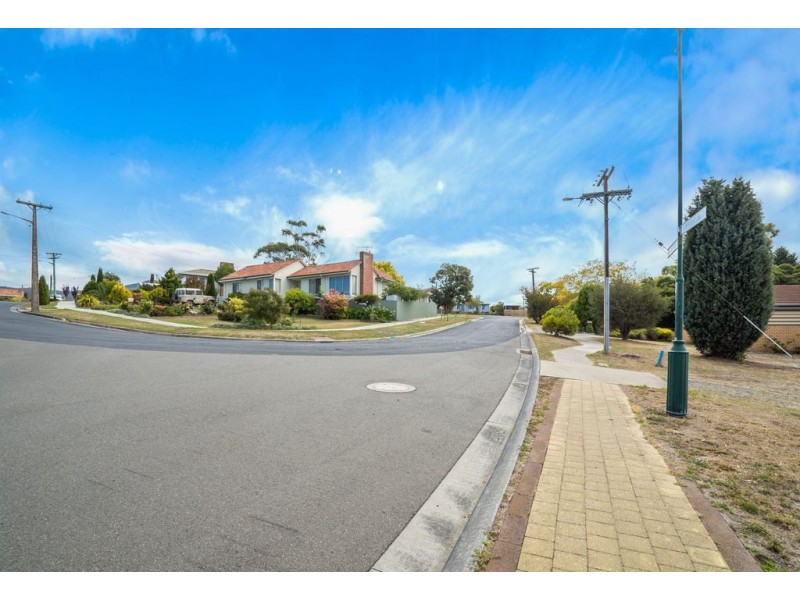 1 MacRobertsons Terrace, Claremont TAS 7011