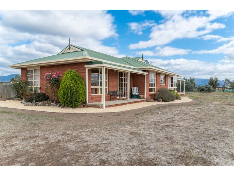 2 Summerville Place, Brighton TAS 7030