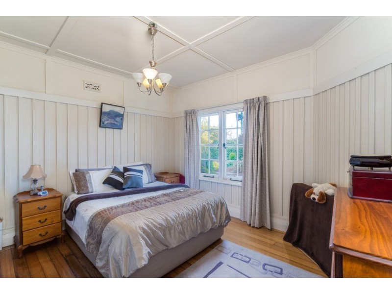 10 Bournville Crescent, Claremont TAS 7011