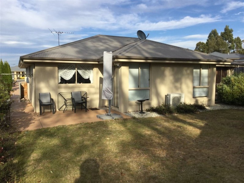 2/49 Campbell Street, Kingston TAS 7050