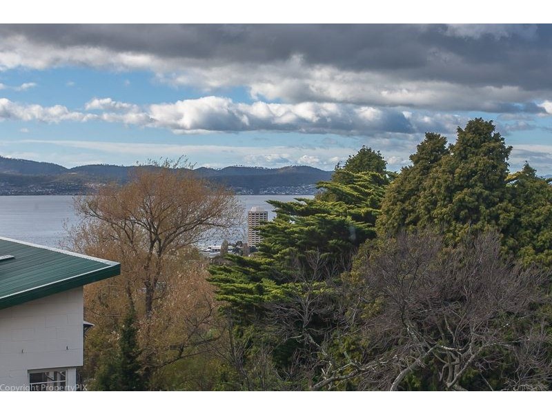 3/24a Richardson Avenue, Dynnyrne TAS 7005