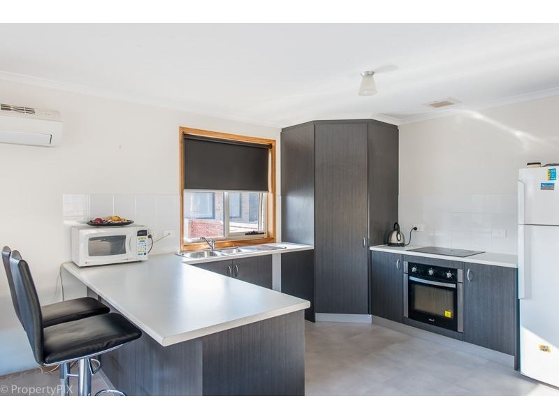 21 Hance Road, Howrah TAS 7018