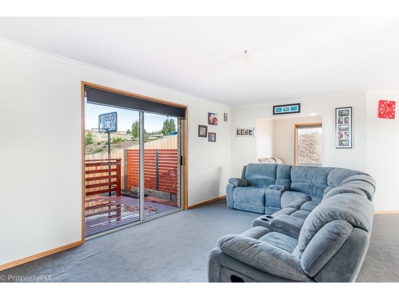 21 Hance Road, Howrah TAS 7018