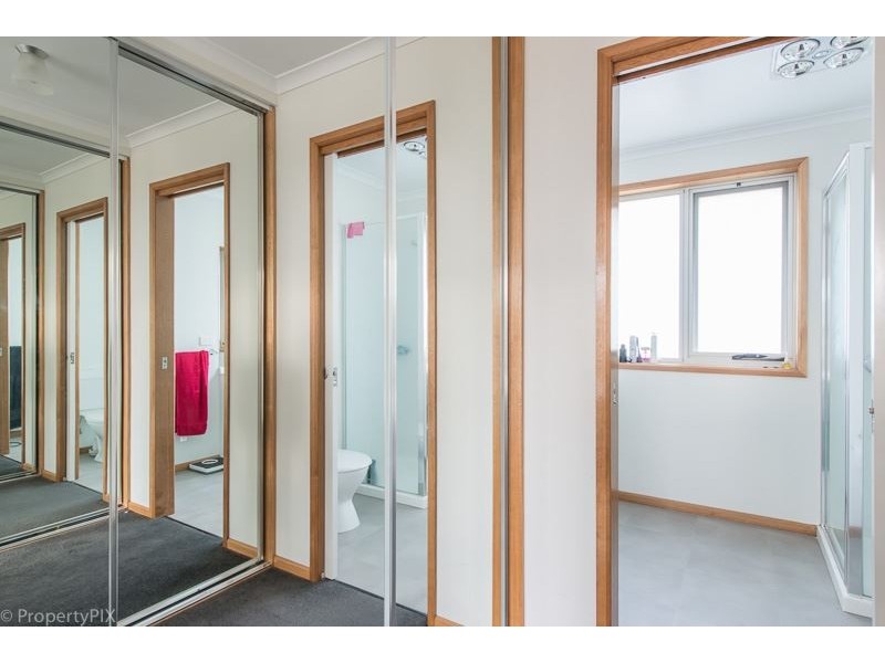 21 Hance Road, Howrah TAS 7018