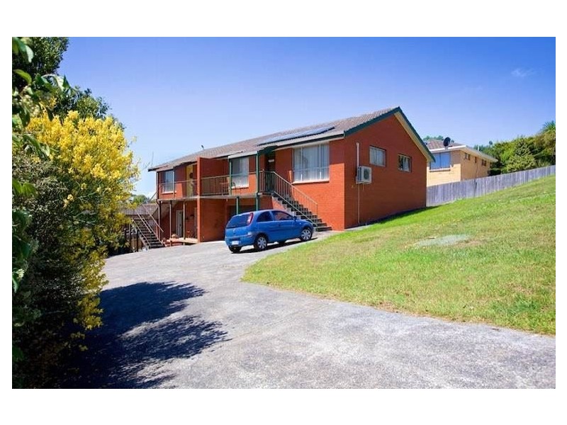 2/3 Shirley Boulevard, Lenah Valley TAS 7008