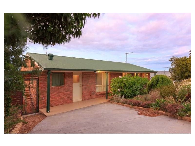 32 Seddon Street, Austins Ferry TAS 7011