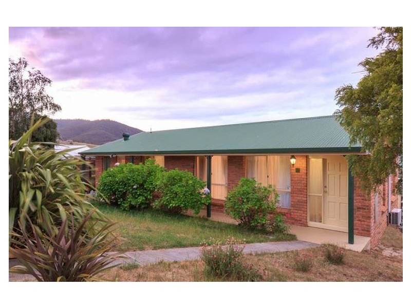 32 Seddon Street, Austins Ferry TAS 7011