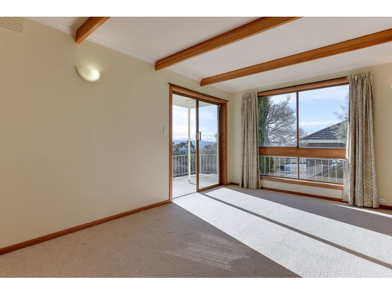 27 Clift Street, Mount Stuart TAS 7000