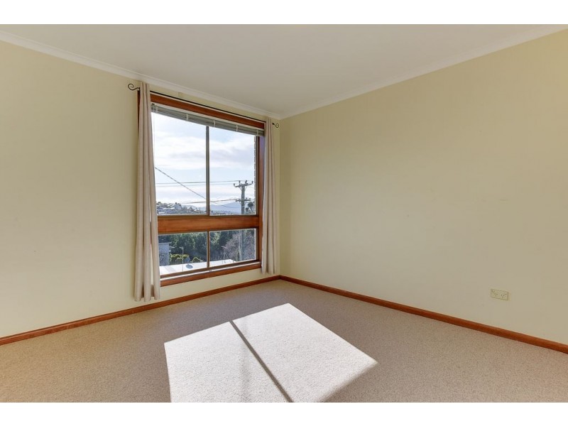27 Clift Street, Mount Stuart TAS 7000
