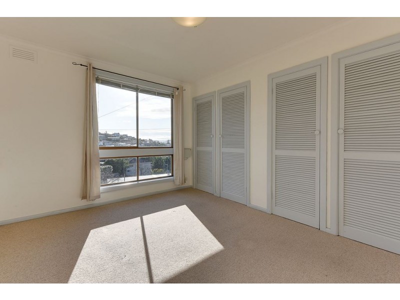 27 Clift Street, Mount Stuart TAS 7000
