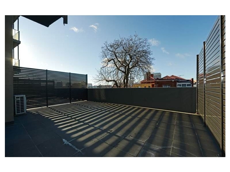 8/166 Bathurst Street, Hobart TAS 7000