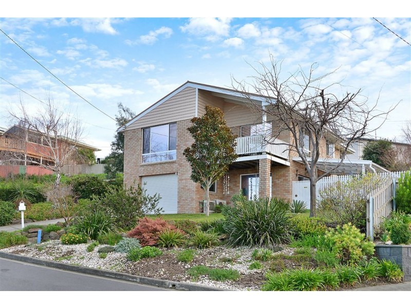 6 Stewart Court, Midway Point TAS 7171