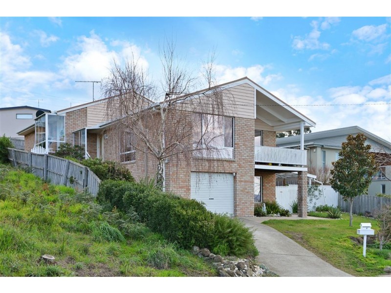 6 Stewart Court, Midway Point TAS 7171