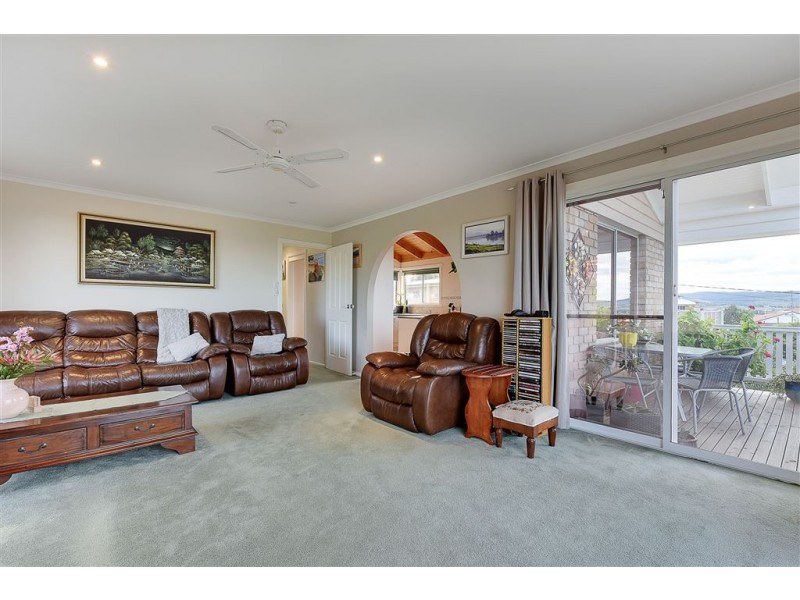 6 Stewart Court, Midway Point TAS 7171