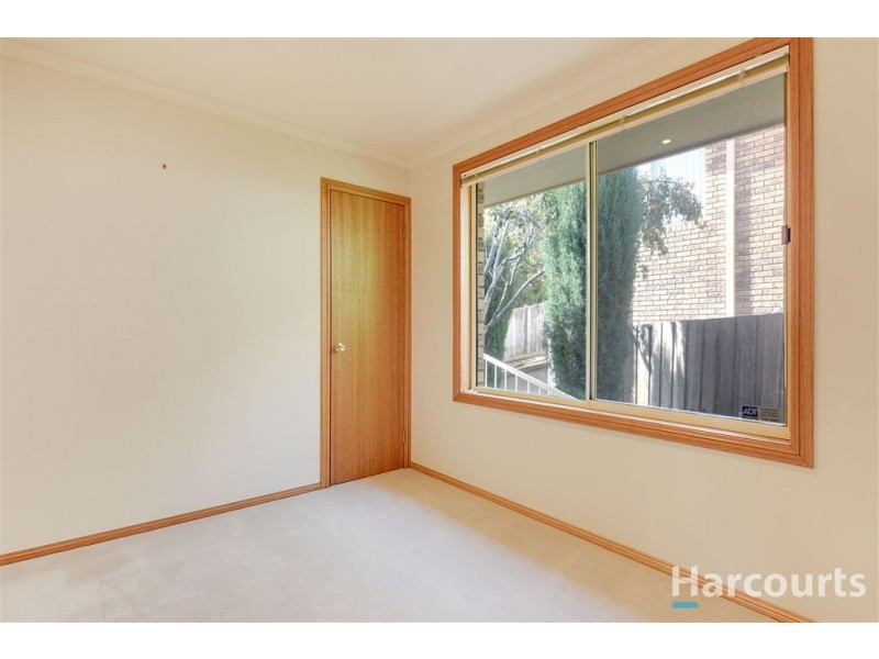 1/6 Broadby Drive, Lenah Valley TAS 7008