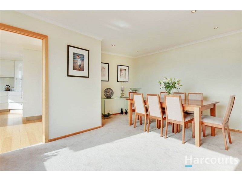 23 Broadwaters Parade, Sandy Bay TAS 7005