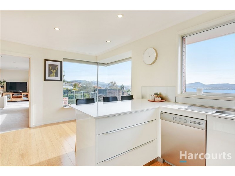 23 Broadwaters Parade, Sandy Bay TAS 7005