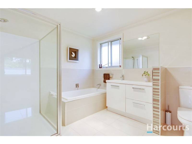 23 Broadwaters Parade, Sandy Bay TAS 7005
