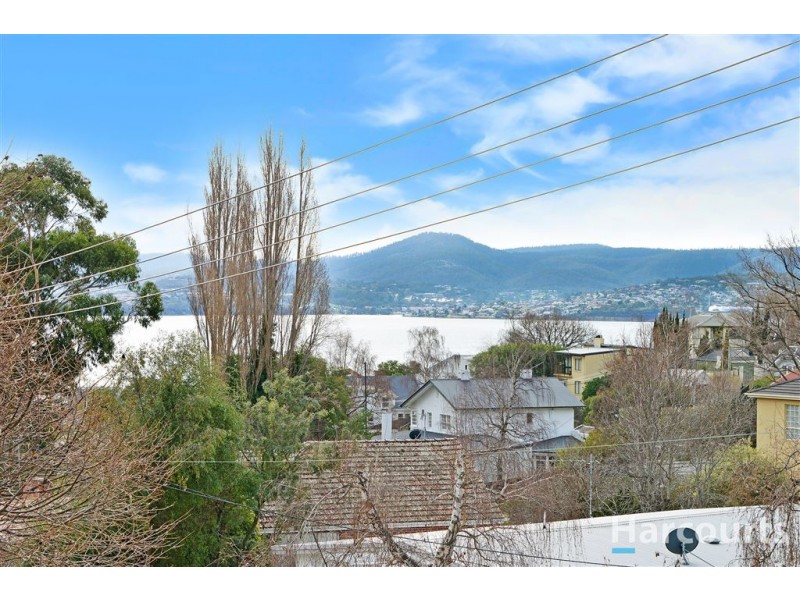 2/1A Buchanan Avenue, Sandy Bay TAS 7005
