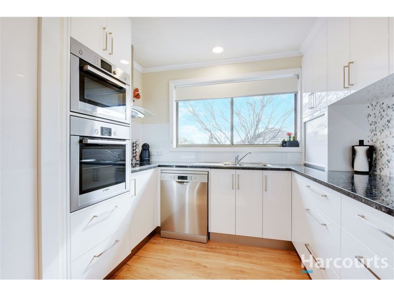 2/1A Buchanan Avenue, Sandy Bay TAS 7005