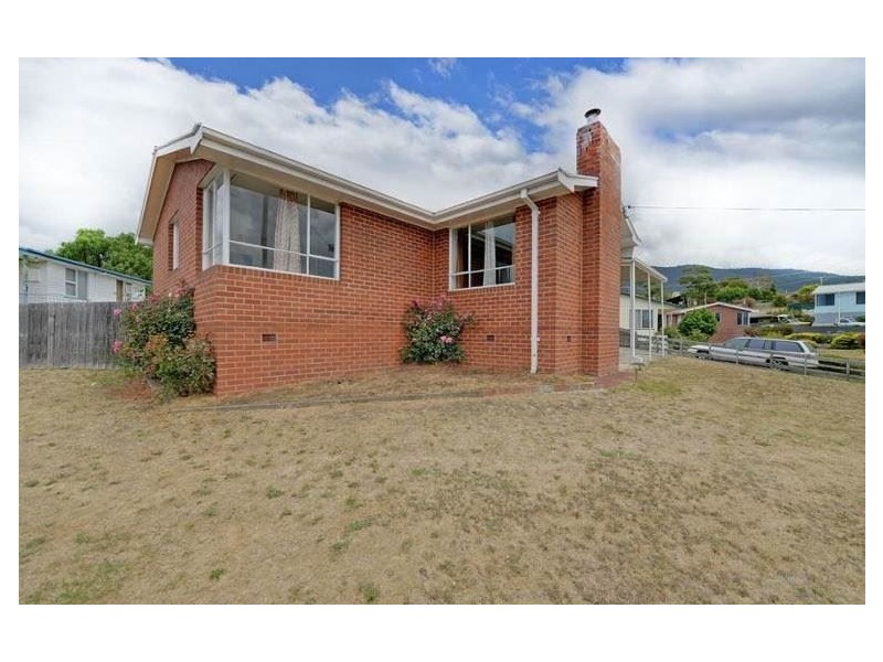 13 Euston Street, Claremont TAS 7011