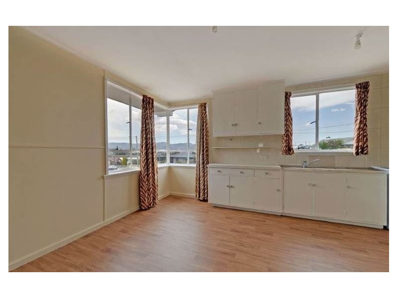 13 Euston Street, Claremont TAS 7011