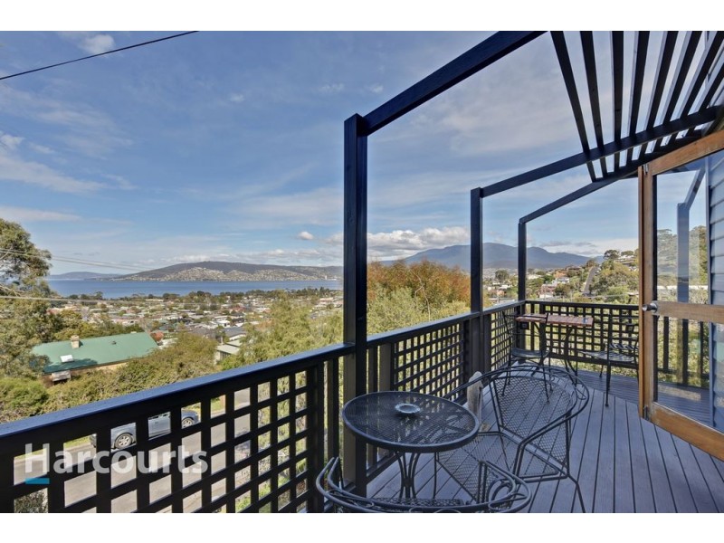 122 Waverley Street, Bellerive TAS 7018