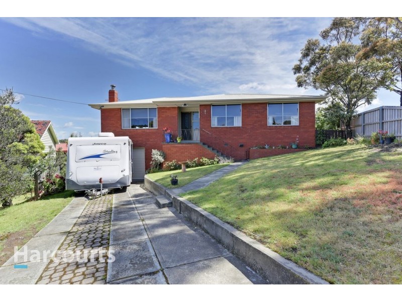 8 Binalong Road, Mornington TAS 7018